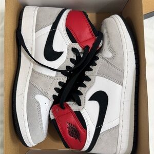 Nike High-Top Sneakers Red Black Gray